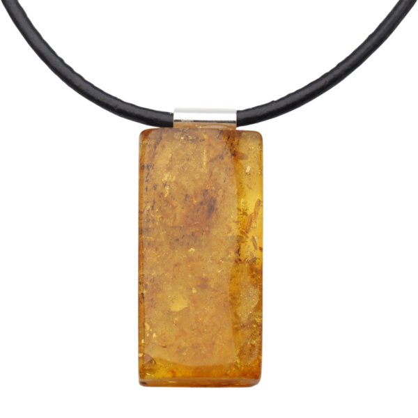 Bursztyn prostokątny z łuskami i srebro - naszyjnik na rzemieniu