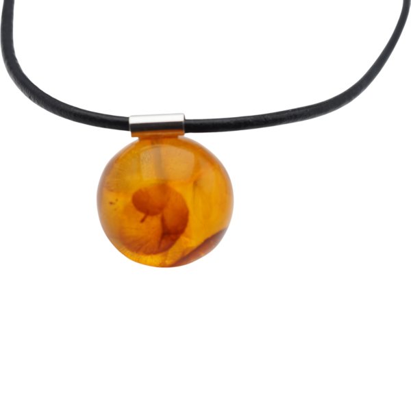 Bursztyn spłaszczona kulka 25 mm i srebro - naszyjnik na rzemieniu