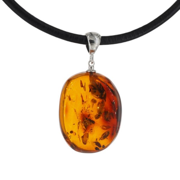Koniakowy Bursztyn z łuskami i srebro - naszyjnik na rzemieniu