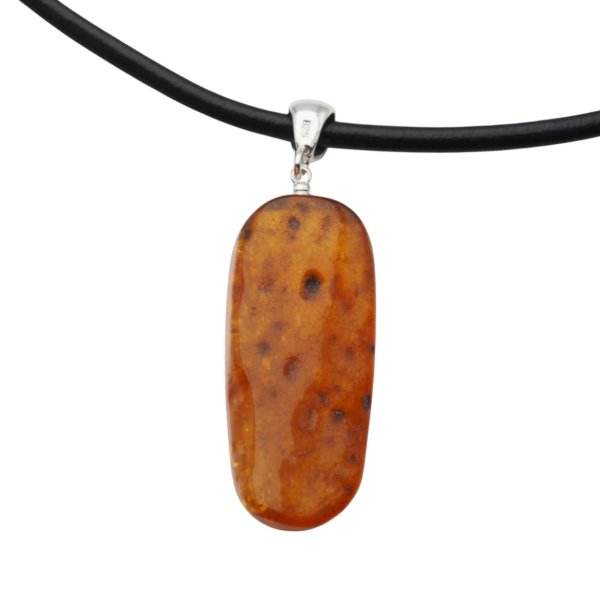 Koniakowy Bursztyn z łuskami i srebro - naszyjnik na rzemieniu