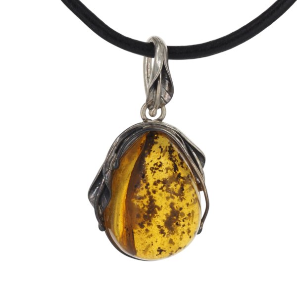 Zawieszka z bursztynem bałtyckim – ręcznie wykonana, srebro oksydowane 925, motyw liści