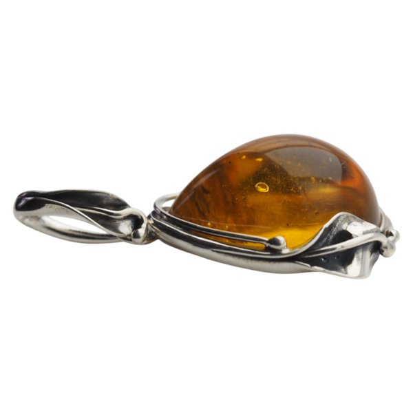 Zawieszka z bursztynem bałtyckim – ręcznie wykonana, srebro oksydowane 925, motyw liści