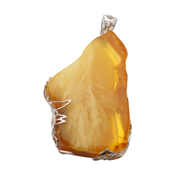 Zawieszka z mlecznym bursztynem – polerowany surowy plaster, srebro 925 z motywem kwiatów