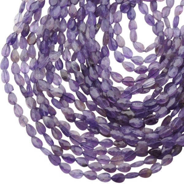 Ametyst fasetowane łzy 4x6 mm (sznur 38 cm)