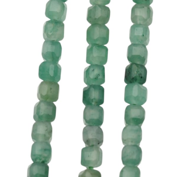 Awenturyn fasetowany kostki 3 mm (sznur)