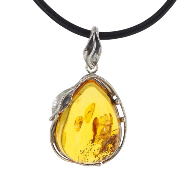 Zawieszka z bursztynem bałtyckim – ręcznie wykonana, srebro oksydowane 925, motyw liści