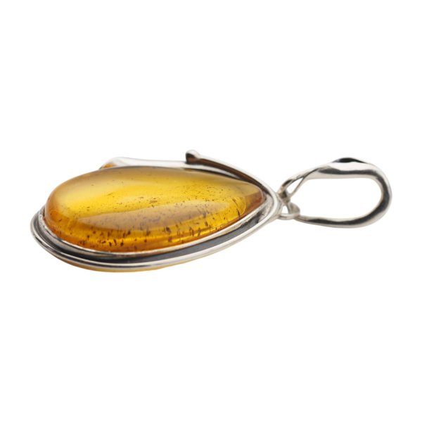 Zawieszka z bursztynem bałtyckim – ręcznie wykonana, srebro oksydowane 925, kształt łzy