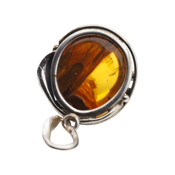 Zawieszka z bursztynem bałtyckim – ręcznie wykonana, srebro oksydowane 925, okrągły kształt