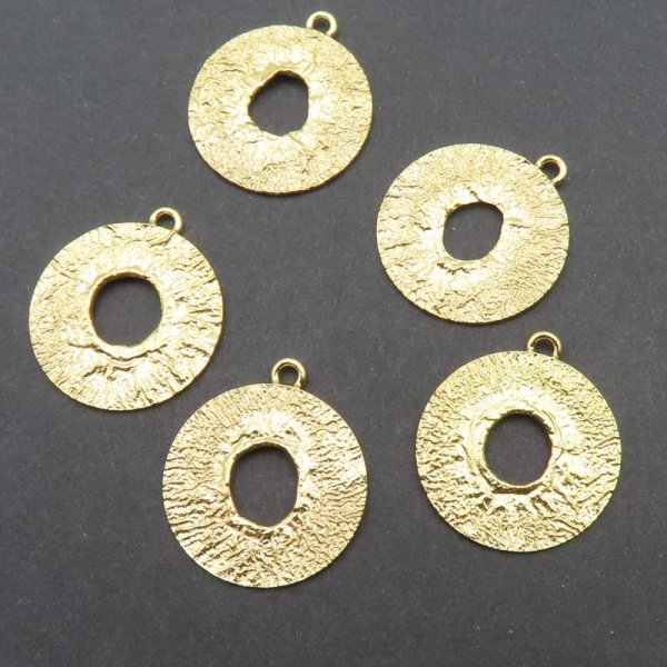 Srebro Ag Złocone - zawieszka blaszka młotkowana z dziurką 18-19mm