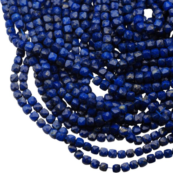 Lapis Lazuli kostka fasetowana 4 mm (sznur) wysoka jakość