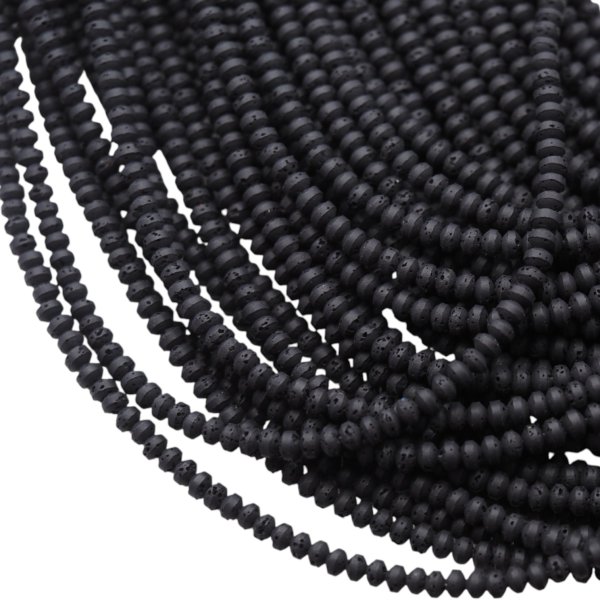 Lawa wulkaniczna dysk 4x3 mm czarny (sznur)