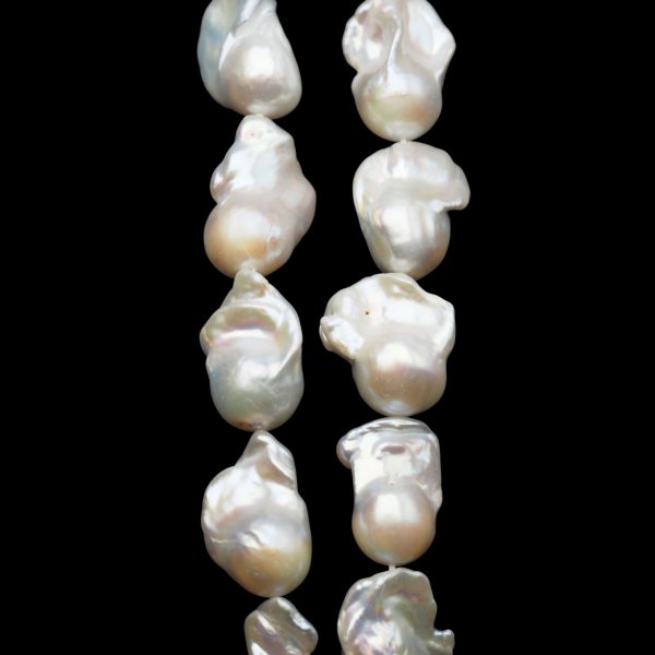 Perły Naturalne Hodowane białe barok 12-13 mm nr 414/2 (sznur)