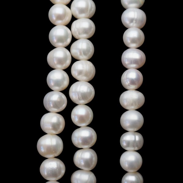 Perły Naturalne Hodowane białe 8-9 nr 418 mm (sznur 39 cm)