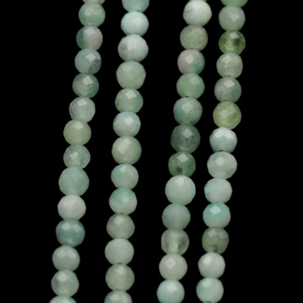 Szmaragd - fasetowane kulki 3 mm (sznur)