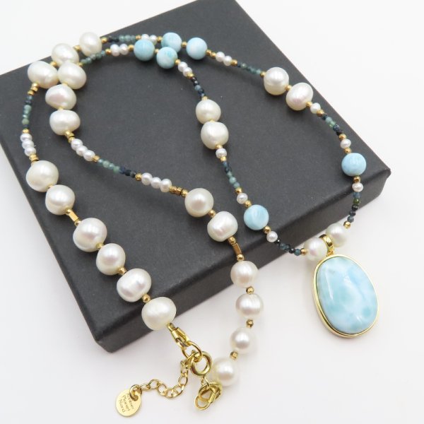 Mix Kamieni i srebro złocone  -  naszyjnik z zawieszką LARIMAR