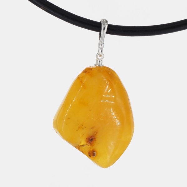 Naszyjnik z bursztynem mlecznym – srebro 925, ręcznie wykonany, na rzemieniu