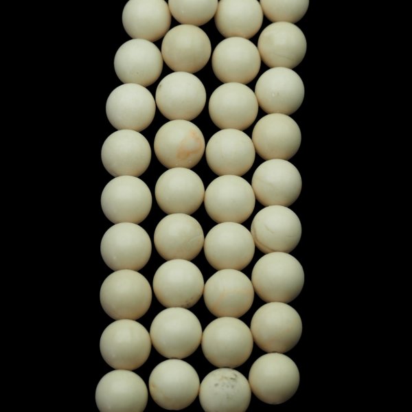 Kamień rzeczny kulka polerowana 10 mm (sznur)