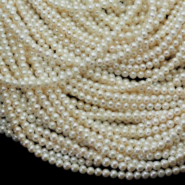 Perły Naturalne Hodowane białe 4,5-5 mm nr 442/2 (sznur)