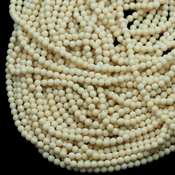 Kamień rzeczny kulka polerowana 3,3 mm (sznur)