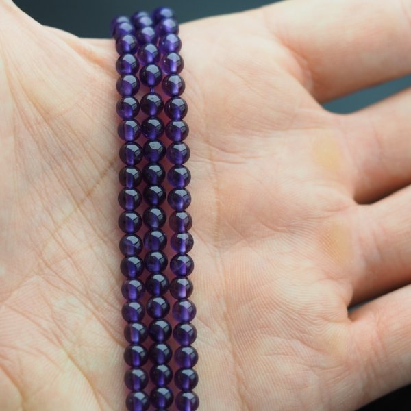 Ametyst kulki 4,5 mm (sznur) wysoka jakość