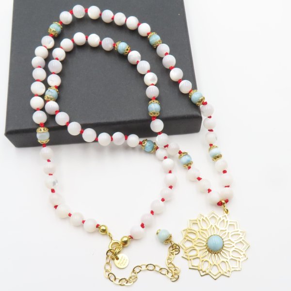 Larimar, Muszla i srebro złocone - naszyjnik supełkowany BOHO