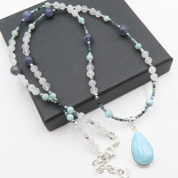 Mix Kamieni i srebro - naszyjnik z zawieszką LARIMAR UNIKAT