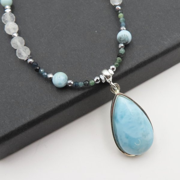 Mix Kamieni i srebro - naszyjnik z zawieszką LARIMAR UNIKAT