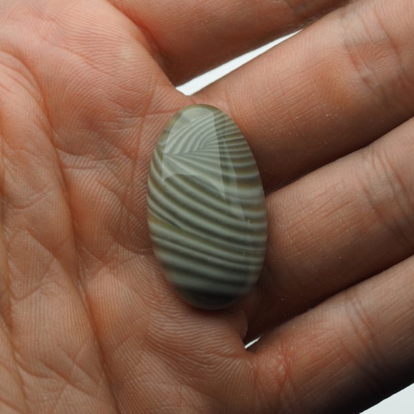 Krzemień Pasiasty kaboszon owalny - 31x17x8 mm