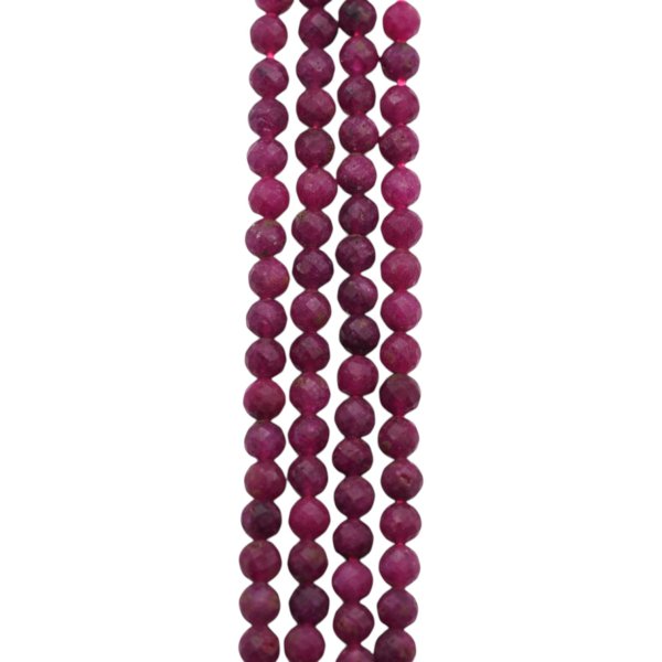 Rubin fasetowane kulki 4,5 mm (sznur 38 cm)