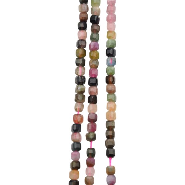 Turmalin kolorowy fasetowana kostka 3 mm (sznur 39 cm)