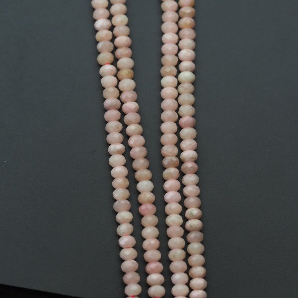 Opal Różowy fasetowane oponki 3,8x2,6 mm (sznur)