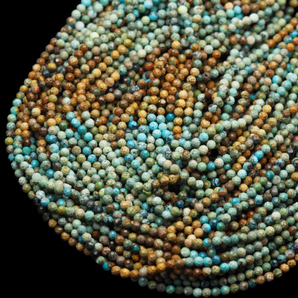Turkus naturalny kulka fasetowana 4mm (sznur)