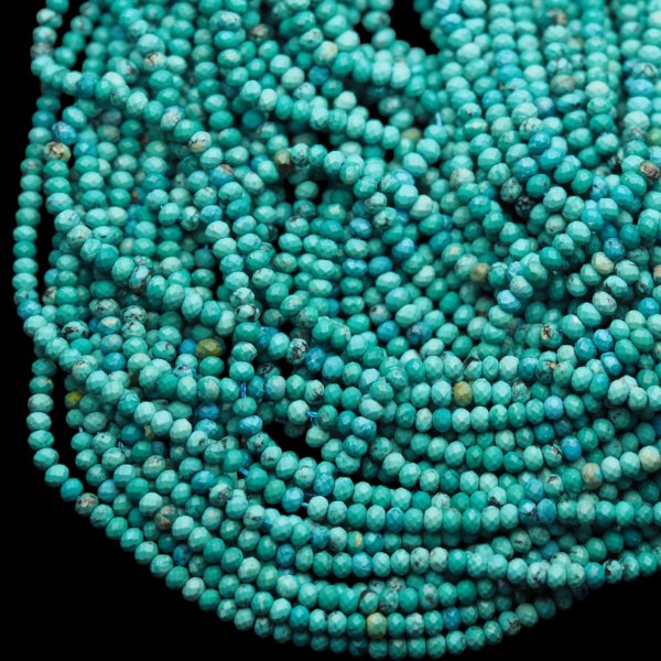 Turkus oponki 4x3 mm fasetowany naturalny (sznur)