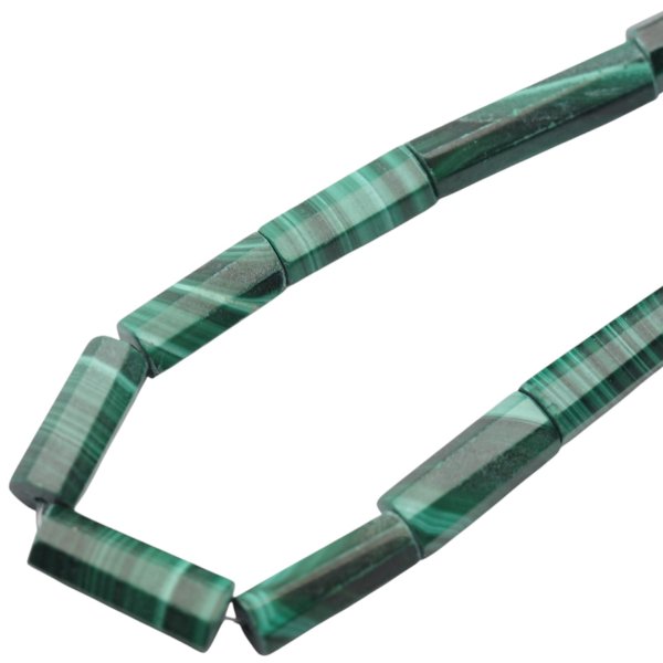 Malachit wielościany 5-7x11-19 mm (sznur 39 cm)