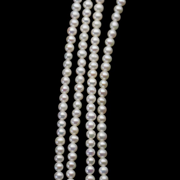 Perły Naturalne Hodowane białe 2,8-3 mm nr 464 (sznur)