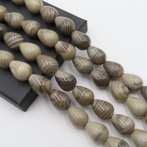 Krzemień Pasiasty łzy 18x13mm (sznur)