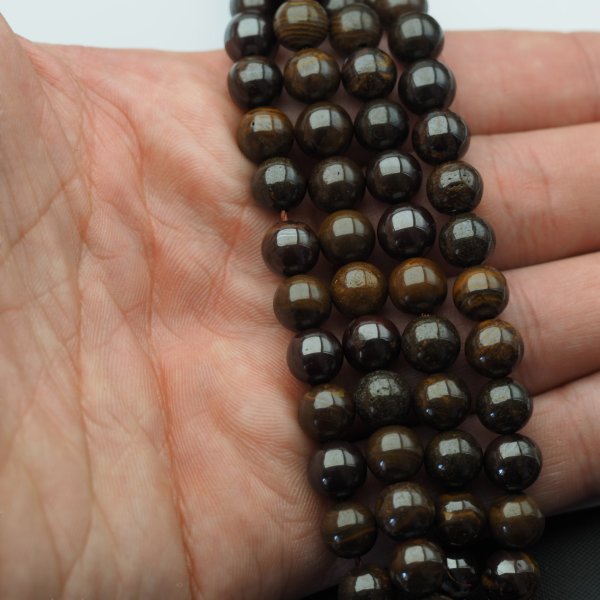 Bronzyt polerowany kulka 8 mm (sznur 39 cm) wysoka jakość