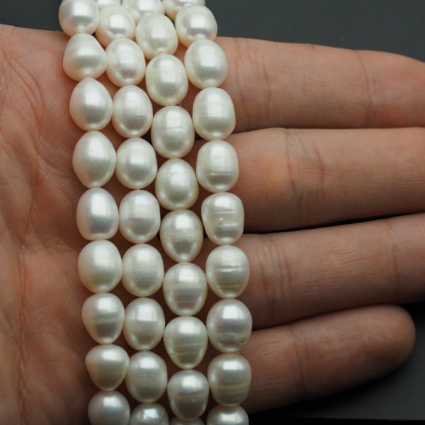 Perły Naturalne Hodowane białe ryż 9-10 mm nr 475 (sznur 36 cm)
