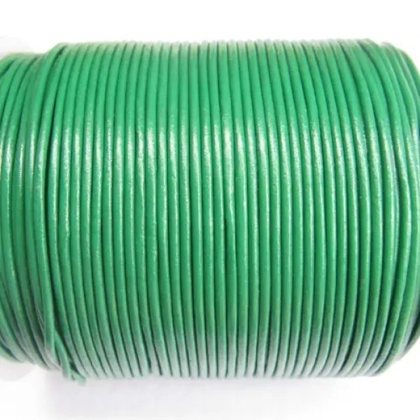 Rzemień skórzany-zielony 1,5mm/1 metr 