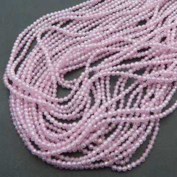 Cyrkon syntetyczny różowy - fasetowane kulki 2 mm (sznur) 