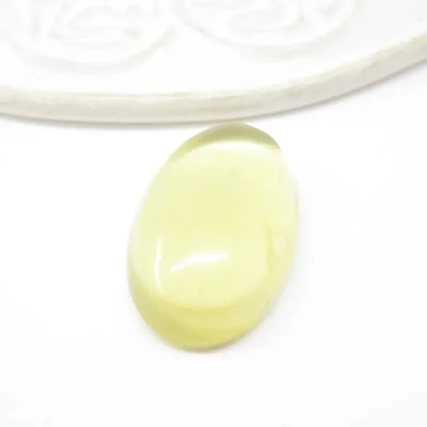 Cytryn (Lemon) 22x14x8 mm (sztuka) owal