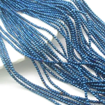 Hematyt niebieski fasetowany, kulki 2mm (sznurek)