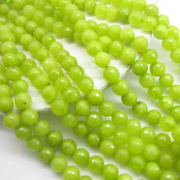 Jadeit jasno zielony fasetowany kulki 8mm(sznurek)