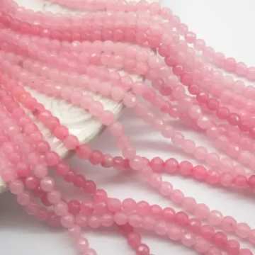 Jadeit różowy kulki fasetowane 4mm(sznurek)