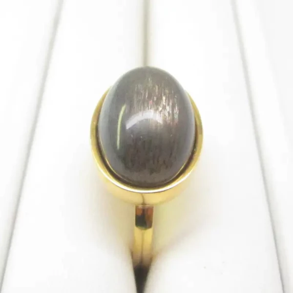 Kamień Słoneczny i srebro złocone - pierścionek owal (Rozmiar Jubilerski 15)
