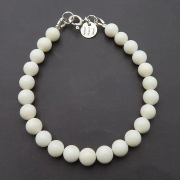 Koral biały kulki 6 mm i srebro - bransoletka 19 cm