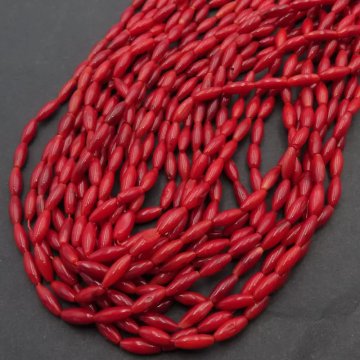 Koral czerwony ryż 9x3 mm (sznur) - drugi gatunek