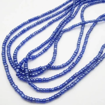 Koraliki szklane niebieskie 2x1,5-2mm (sznurek)
