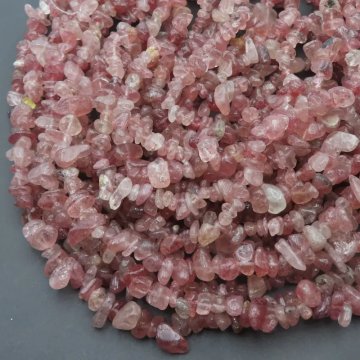 Kwarc Truskawkowy polerowana sieczka 8-10mm (sznur 80 cm)