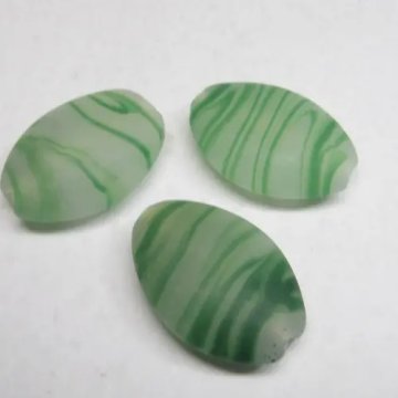 Lampwork zamrożone owale zielone 18x25mm 